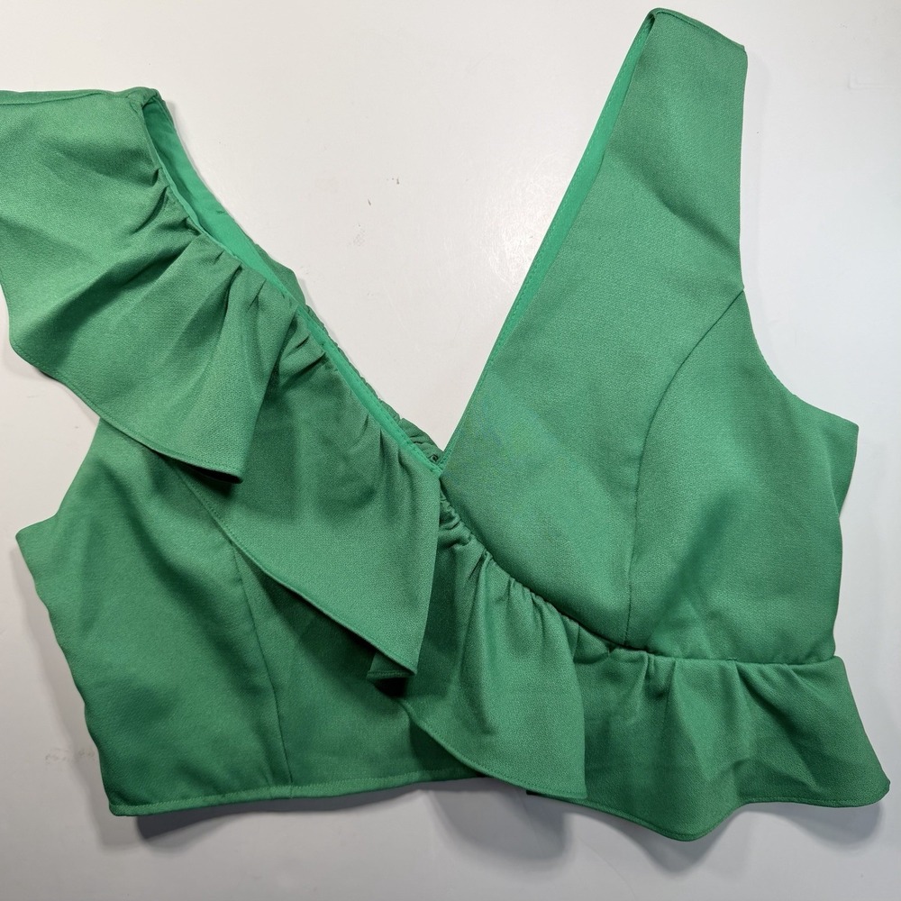 Do + Be Green V Neck Ruffled Top L Date Night Party Top